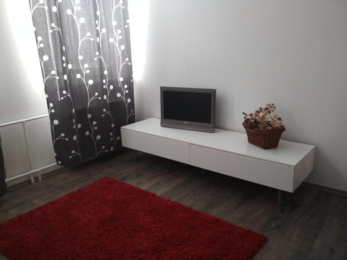 Apartman Pernink - Ubytovani V Srdci Krusnych Hor Exterior photo